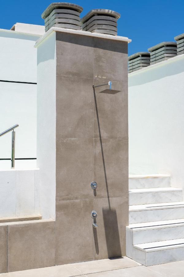 Limehome Sevilla Calle Torcuato Luca De Tena - Digital Access Экстерьер фото